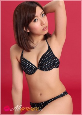 Miki Makihashi  from ALLGRAVURE