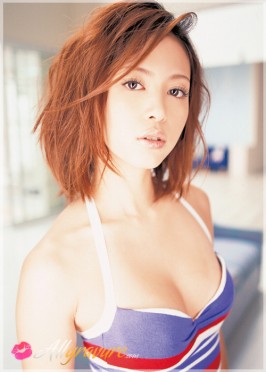 Mayuko Iwasa  from ALLGRAVURE