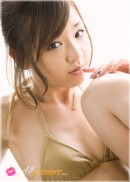 Asami Tani in Yellow Gold gallery from ALLGRAVURE