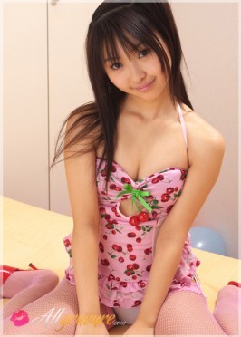 Yoshiko Suenaga  from ALLGRAVURE