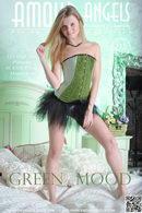 Kisa in Green Mood gallery from AMOUR ANGELS by Den Russ