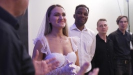 Hello Siri  from ANALVIDS