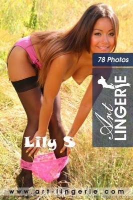 Lily S  from ART-LINGERIE