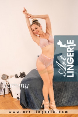 Tammy  from ART-LINGERIE