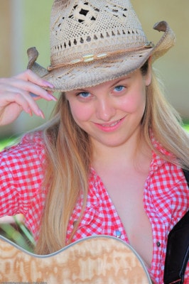 Missy M. Gold  from ATKARCHIVES