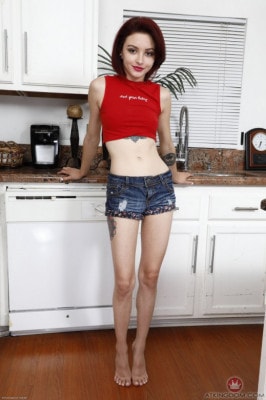 Lola Fae  from ATKGALLERIA