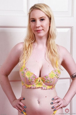 Gigi Sweets  from ATKGALLERIA