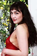 Zoey Jpeg Is Back And In Sexy Red Lingerie