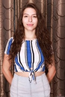 Here Cums Chloe Kreams