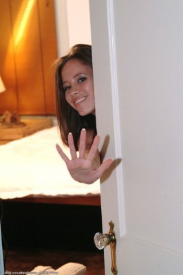 Keely  from ATKPETITES