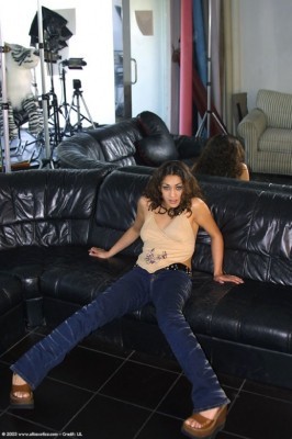 Nora  from ATKPETITES