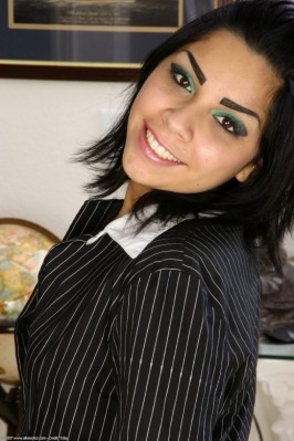 Violet  from ATKPETITES