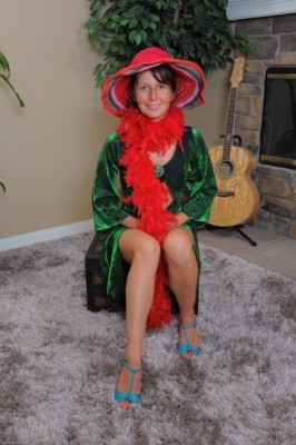 Oksana  from ATKPETITES