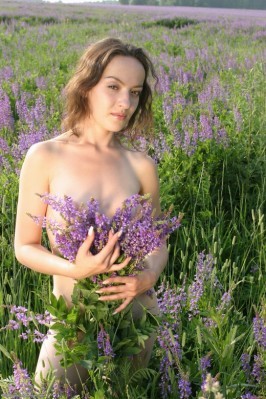 Anna  from ATKPREMIUM