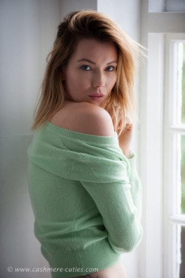 Hannah Zebedee  from CASHMERE-CUTIES