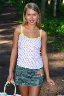 Riana Masturbates In The Woods gallery from CLUBSEVENTEEN