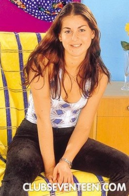 Linda E  from CLUBSWEETHEARTS