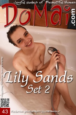 Lily Sands  from DOMAI
