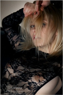 Stasey  from DOMINGOVIEW