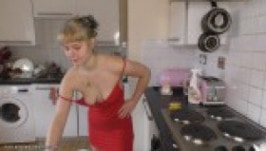 Delilah  from DOWNBLOUSELOVING