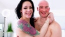 Anna de Ville in BTS-ANNA De VILLE Squirt & Extreme Gaping video from EVILANGEL