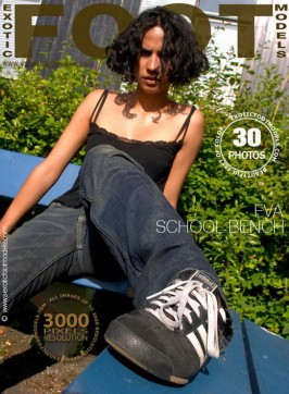 Eva  from EXOTICFOOTMODELS