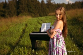 Grace  from FAMEGIRLS