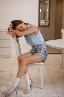 Diana  from FAMEGIRLS