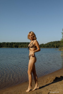 Diana  from FAMEGIRLS