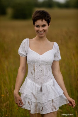 Diana  from FAMEGIRLS