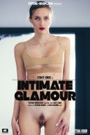 Stacy Cruz | Intimate Glamour