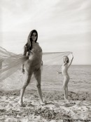 Desiree-et-jenny in On The Beach gallery from GALLERY-CARRE by Didier Carre