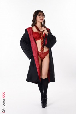 Reina Ohara  from ISTRIPPER