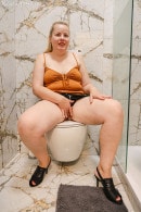 Jenny Bibiane in Jenny Likes To Watch gallery from KARUPSPC