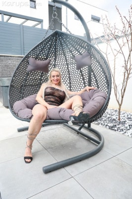 Gabrielle Gold  from KARUPSPC