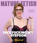 Matuer Ronnie Loves To Facefuck Her 20 Year Old Stepson!