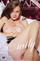 Presenting Emily Bloom gallery from METART by Arkisi