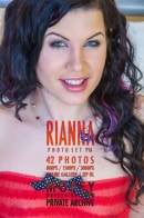 Rianna P1A gallery from MOREYSTUDIOS2 by Craig Morey