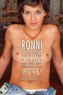 Ronni  from MOREYSTUDIOS2