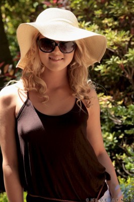 Chloe Lynn  from NUBILES