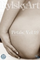 Petals. Vol.19