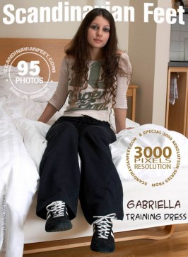 Gabriella  from SCANDINAVIANFEET
