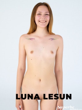 Luna Lesun  from SUPERBEMODELS