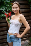 Yenn Cat in Garden Paradise gallery from METART by Chorniy Art - #14