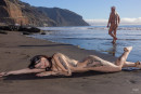 Sky Moon in Happy On The Beach gallery from WATCH4BEAUTY by Mark - #13