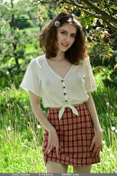 Julia Jacobs in Set 1 gallery from DOMAI by Fabrice - #12