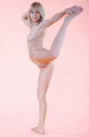 Paloma in Miraci gallery from RYLSKY ART by Rylsky - #12