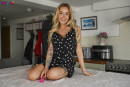 Cece Peach in Let Me Ride You gallery from WANKITNOWVR - #1