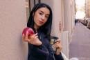 Gloria Sutton in Apple A Day gallery from METART by Julia Kalias - #10
