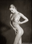 Betty in Oiled Body gallery from GALLERY-CARRE by Didier Carre - #6